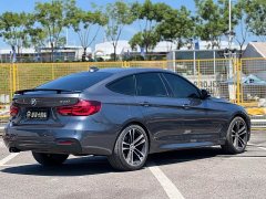 BMW 3GT 330i M Edition - фото 6