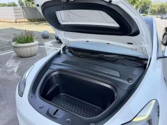 Tesla Model Y Standard Range Edition - фото 20