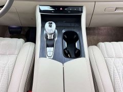 Voyah EV Ultra Long RangeFlagship Edition - фото 10