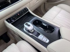 Voyah EV Ultra Long RangeFlagship Edition - фото 8