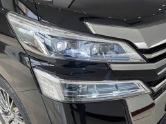 Toyota Wilfa Crown Dual Engine 2.5L HV Premium Edition - фото 19
