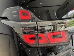 Toyota Wilfa Crown Dual Engine 2.5L HV Premium Edition - фото 20