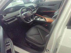 Changan UNI-V 1.5T Premium Version - фото 8