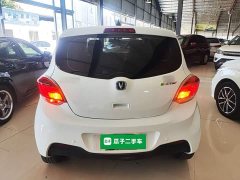 BYD E-Star Edition - фото 6