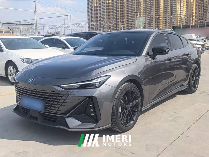Changan UNI-V 1.5T Premium Version