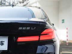 BMW 5 525Li M - фото 5