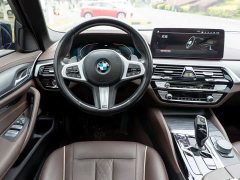 BMW 5 530Li Version M - фото 13