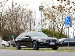BMW 5 530Li Version M - фото 3