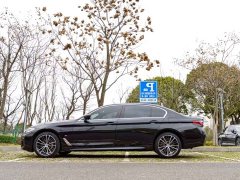 BMW 5 530Li Version M - фото 7