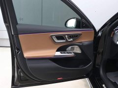Mercedes-Benz E 300 L Luxury Version - фото 10