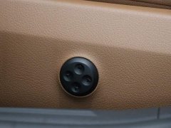 Mercedes-Benz E 300 L Luxury Version - фото 14