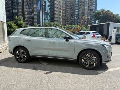 Volvo XC70PHEV AWDUltra Long RangeCore - фото 4