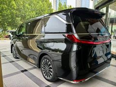 Lexus LM 500h Edition - фото 16