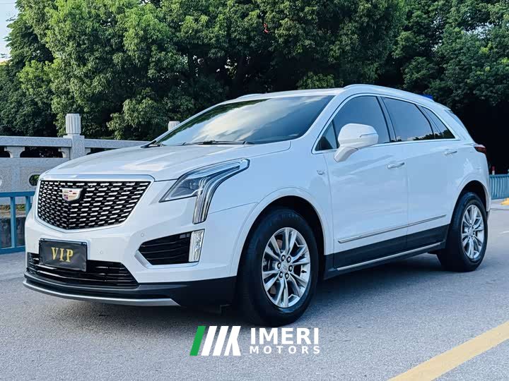 Cadillac XT5 28T Luxury Version