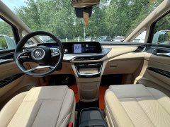 Buick GL8 Deluxe Edition - фото 18