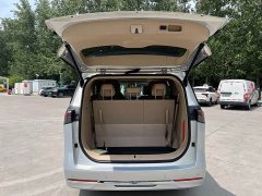 Buick GL8 Deluxe Edition - фото 19