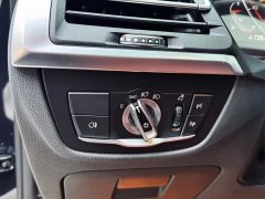 BMW X3 facelift xDrive25i M sports package - фото 12