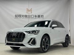 Audi Q3 35 TFSI Fashion Version - фото 1