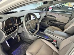 FAW EH7 640 AWD Edition - фото 17