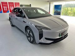 FAW EH7 640 AWD Edition - фото 3
