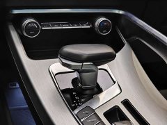 Geely Binyue 1.5TD DCT Honor Edition - фото 18