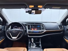 Toyota Highlander 2.0T AWD Knight Edition 7-Seater - фото 19