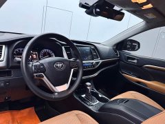 Toyota Highlander 2.0T AWD Knight Edition 7-Seater - фото 8