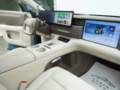 BMW LS6 EV Max - фото 13