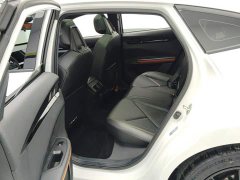 Changan UNI-V 1.5T Premium Version - фото 11