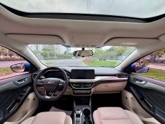 Ford Focus Sedan EcoBoost 180 Automatic NeochaEDGE - фото 14