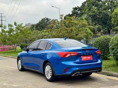 Ford Focus Sedan EcoBoost 180 Automatic NeochaEDGE - фото 5