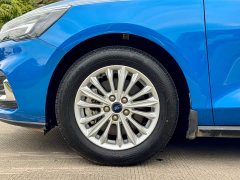 Ford Focus Sedan EcoBoost 180 Automatic NeochaEDGE - фото 8