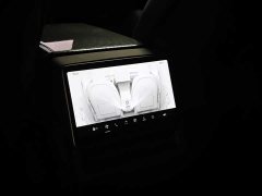 Tesla Model Y Edition - фото 10