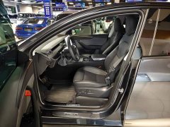 Tesla Model Y Edition - фото 6
