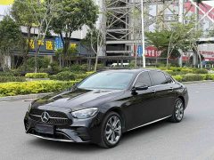 Mercedes-Benz E 300 L Luxury Version - фото 1
