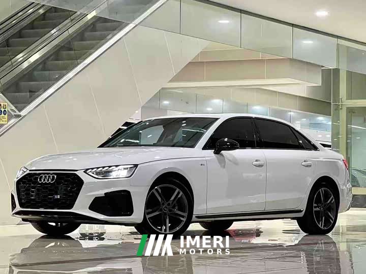 Audi A4L 40 TFSI Luxury Version