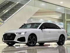Audi A4L 40 TFSI Luxury Version - фото 1