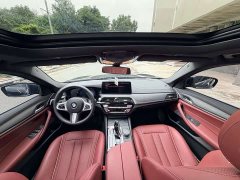 BMW 5 530Li Version M - фото 5