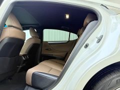 Lexus ES 200 Premium Edition - фото 6