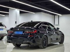 BMW 3 330i M - фото 4