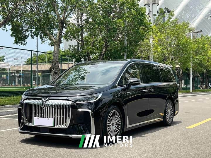 Voyah PHEV AWDFlagship Edition - автомобиль из Китая