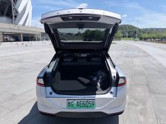 Xpeng P7 EV 615 Max Flagship Edition - фото 10