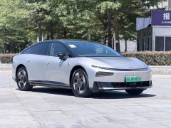 Xpeng P7 EV 615 Max Flagship Edition - фото 3
