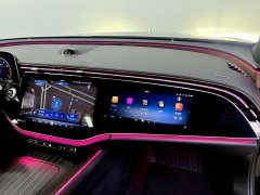 Mercedes-Benz E 300 L Luxury Version - фото 11