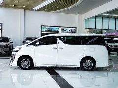 Mercedes-Benz 2.5L HVPremium Edition - фото 3