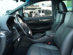 Mercedes-Benz 2.5L HVPremium Edition - фото 4