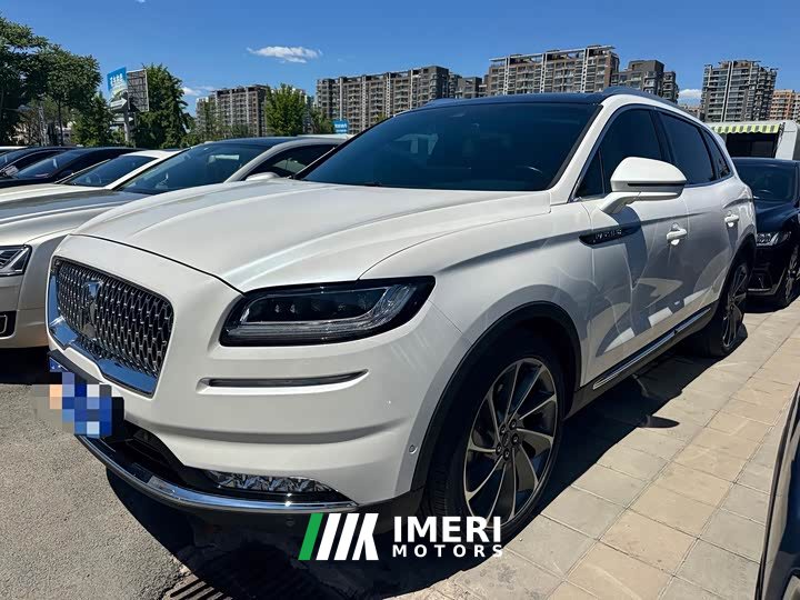 Mercedes-Benz 2.7T AWD Edition - автомобиль из Китая