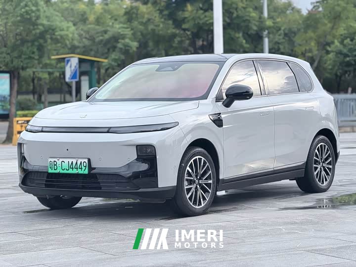 Leapmotor B10 510 Edition - автомобиль из Китая