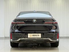 BMW 7 Series 2023 735Li M Sport Package - фото 12