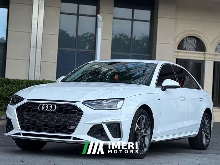 Audi A4L 40 TFSI Fashion Version